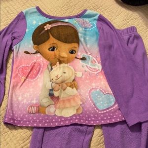 Doc mcstuffins pj outfit, purple, girls 4/5